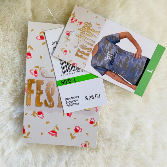 Camouflage Mom T-Shirt, Women’s Size Large, New with Tags, Military. Mom Gift - Picture 5 of 8